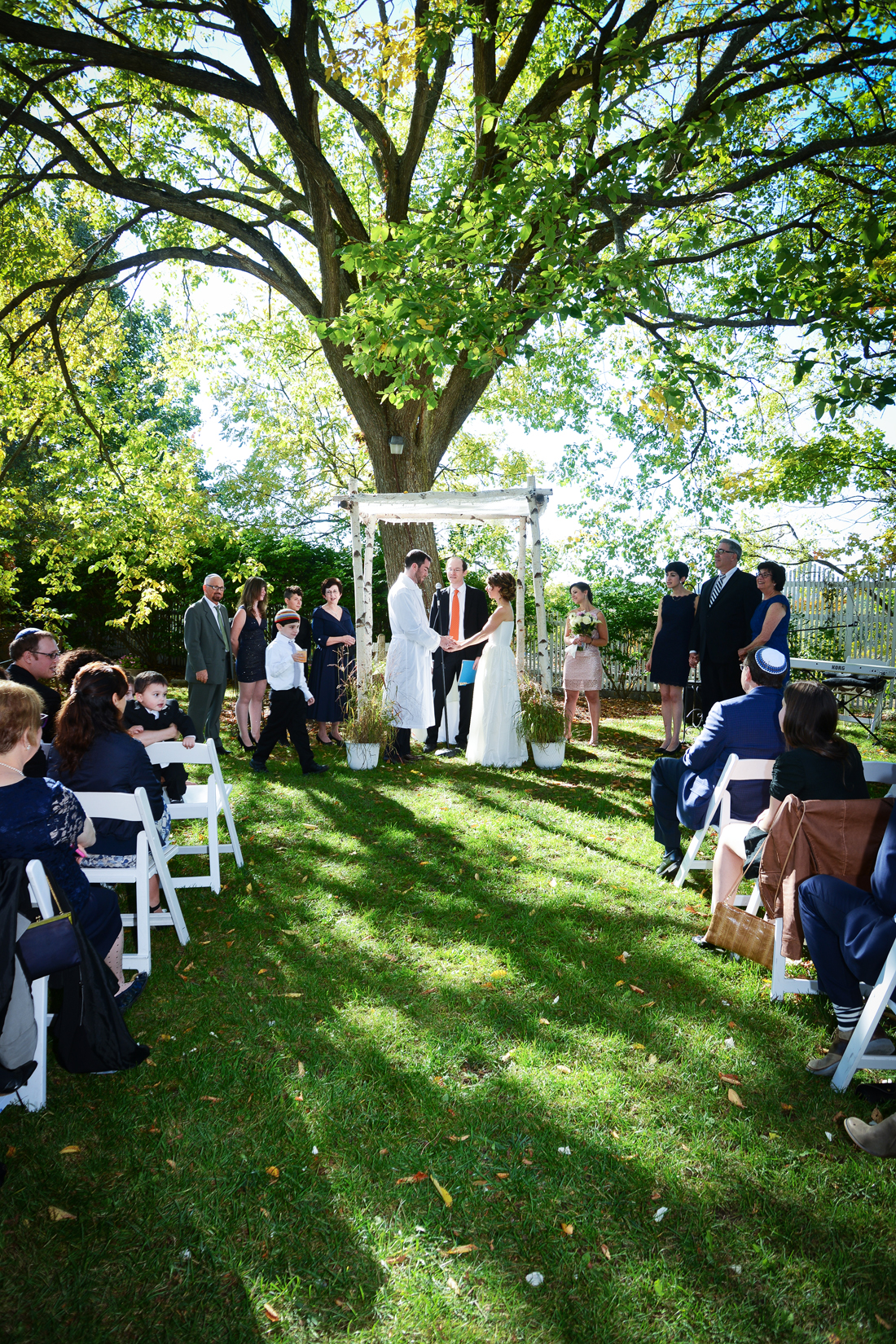 Yael and Ben have a Hudson Valley wedding at Round Hill House